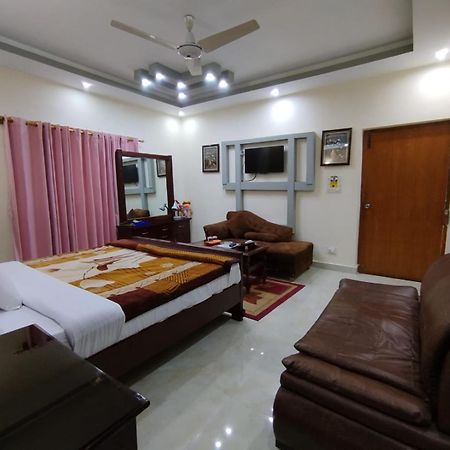 Alaf Laila Guest House Abbotábád Kültér fotó