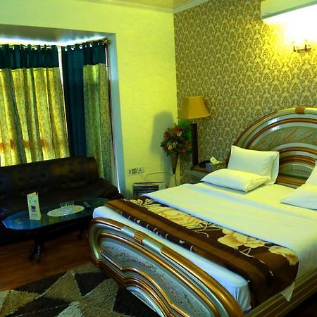Alaf Laila Guest House Abbotábád Kültér fotó