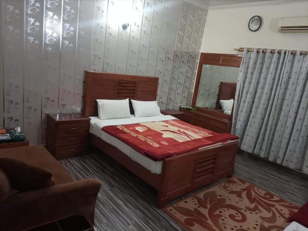 Alaf Laila Guest House Abbotábád Kültér fotó