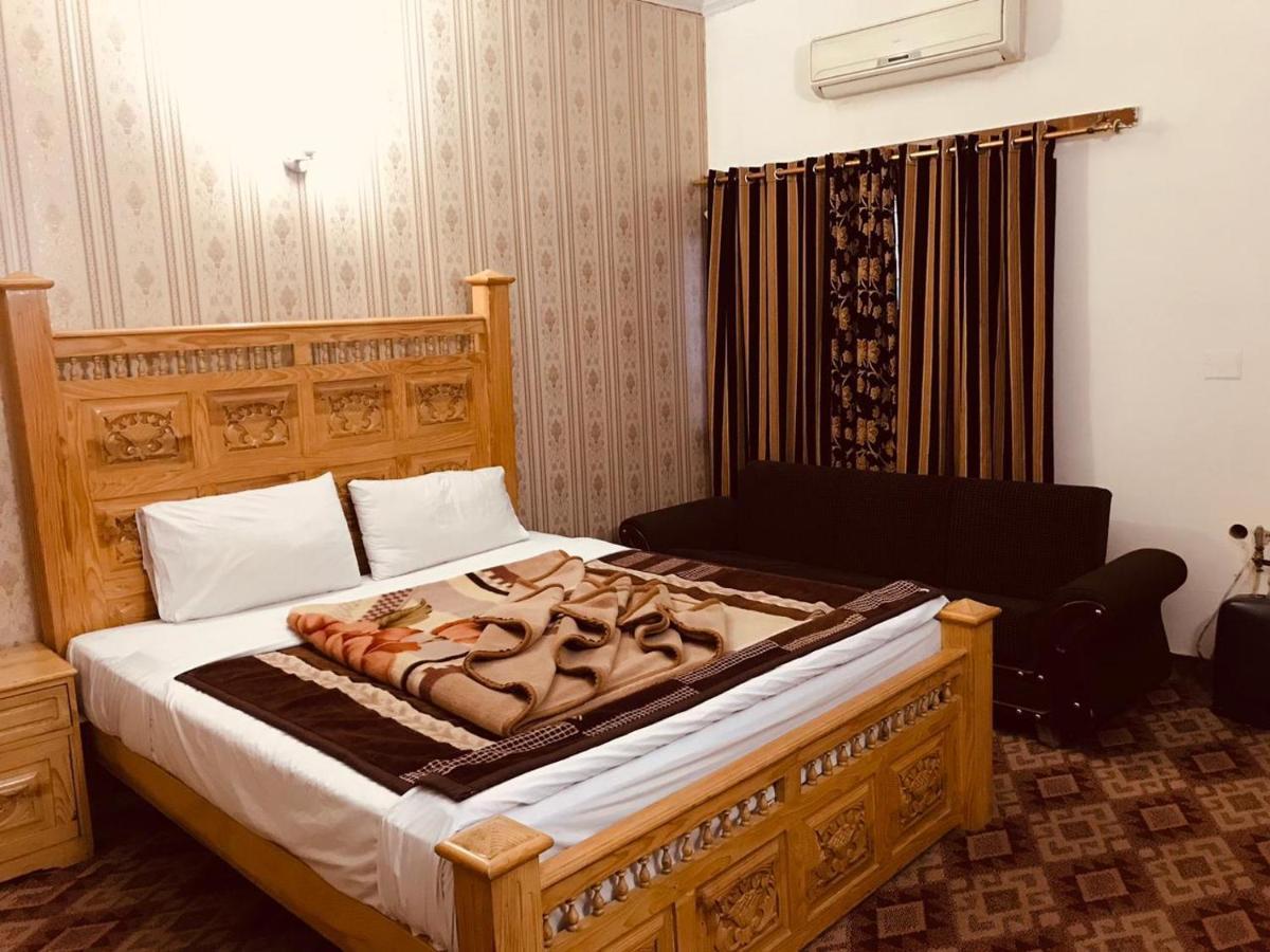 Alaf Laila Guest House Abbotábád Kültér fotó