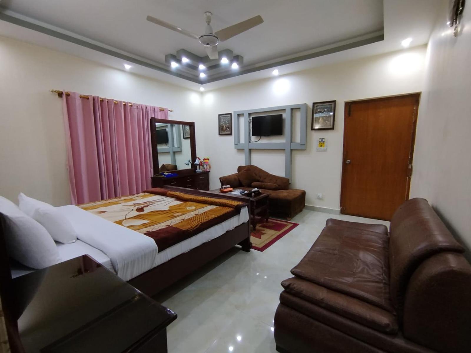 Alaf Laila Guest House Abbotábád Kültér fotó