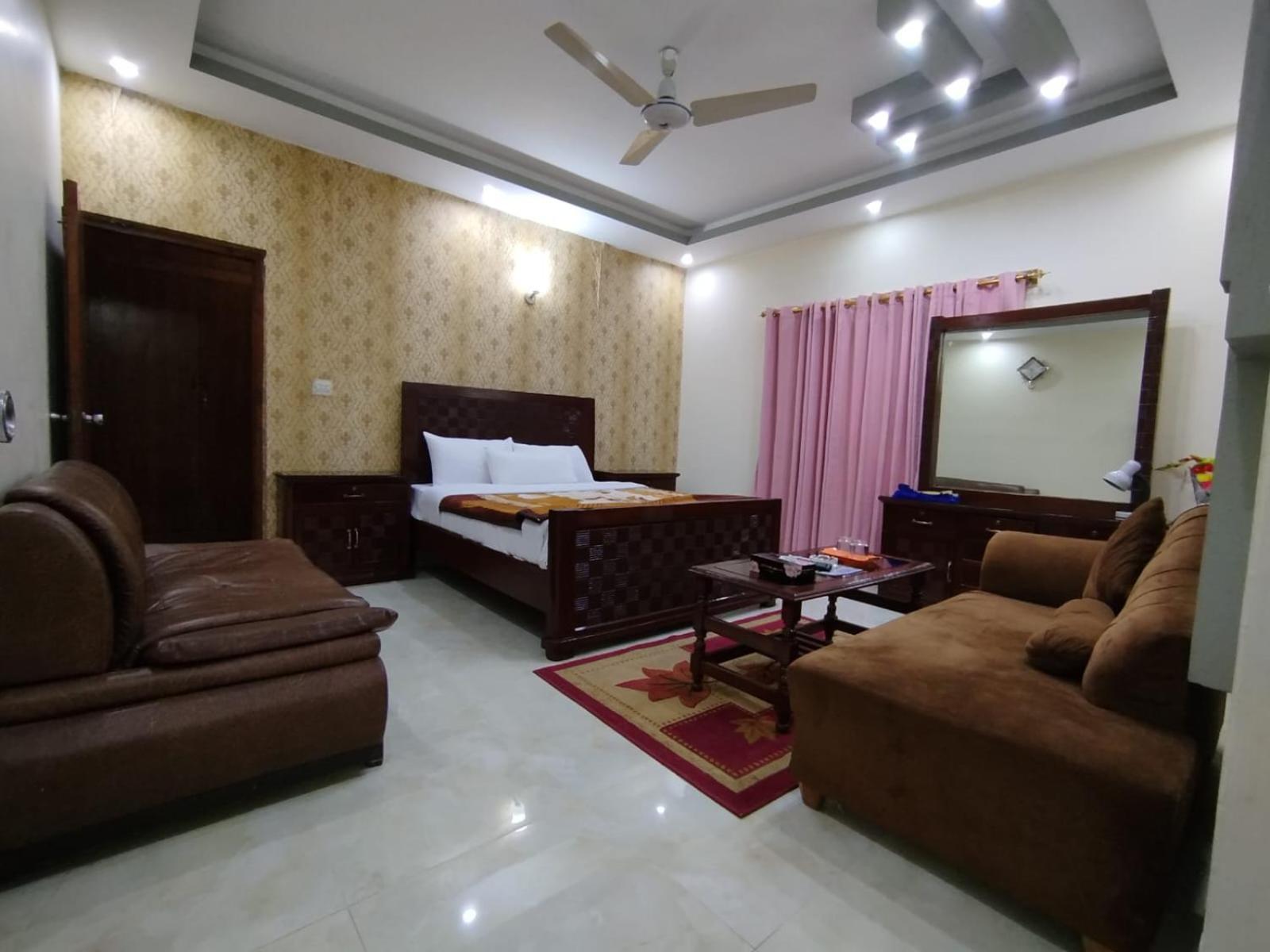 Alaf Laila Guest House Abbotábád Kültér fotó