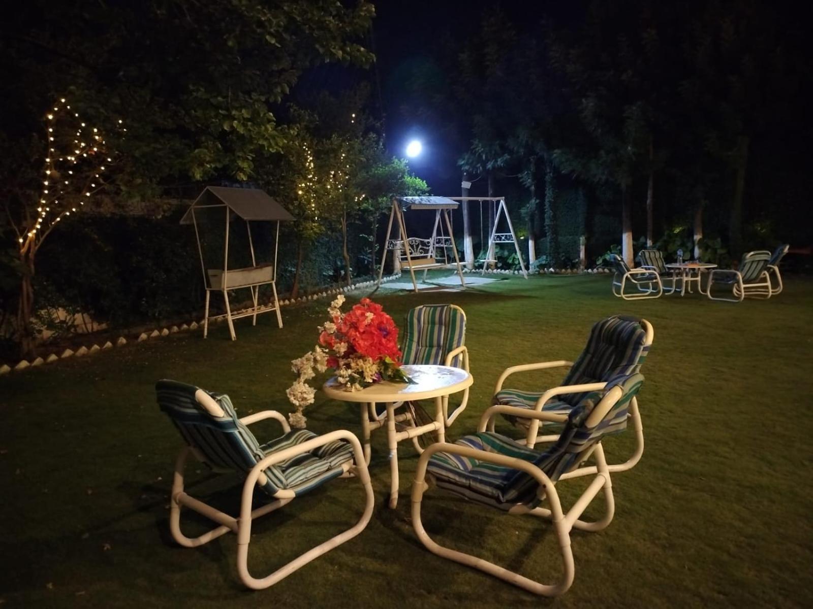 Alaf Laila Guest House Abbotábád Kültér fotó