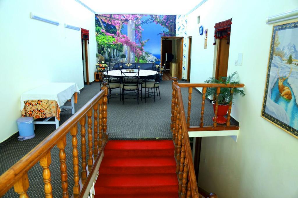 Alaf Laila Guest House Abbotábád Kültér fotó